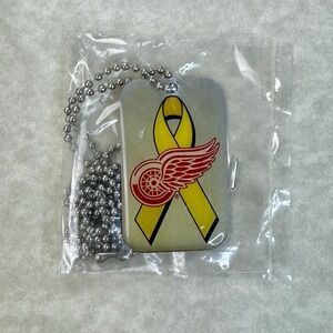 Detroit Red Wings Support Our Troops Dog Tag Keychain Sealed SGA Military Ribbon